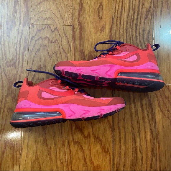 Nike Air Max 270 React in Mystic Red/Pink Blast/Habanero Red/Bright Crimson SZ 9 - Picture 12 of 15